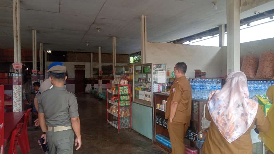 UJI PETIK RUMAH MAKAN MAGELANG